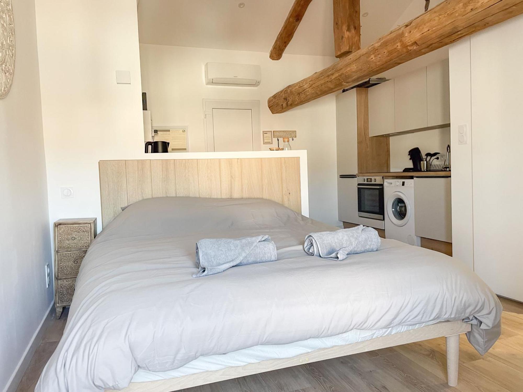 Appartamento Esprit Bali Montbrison Esterno foto
